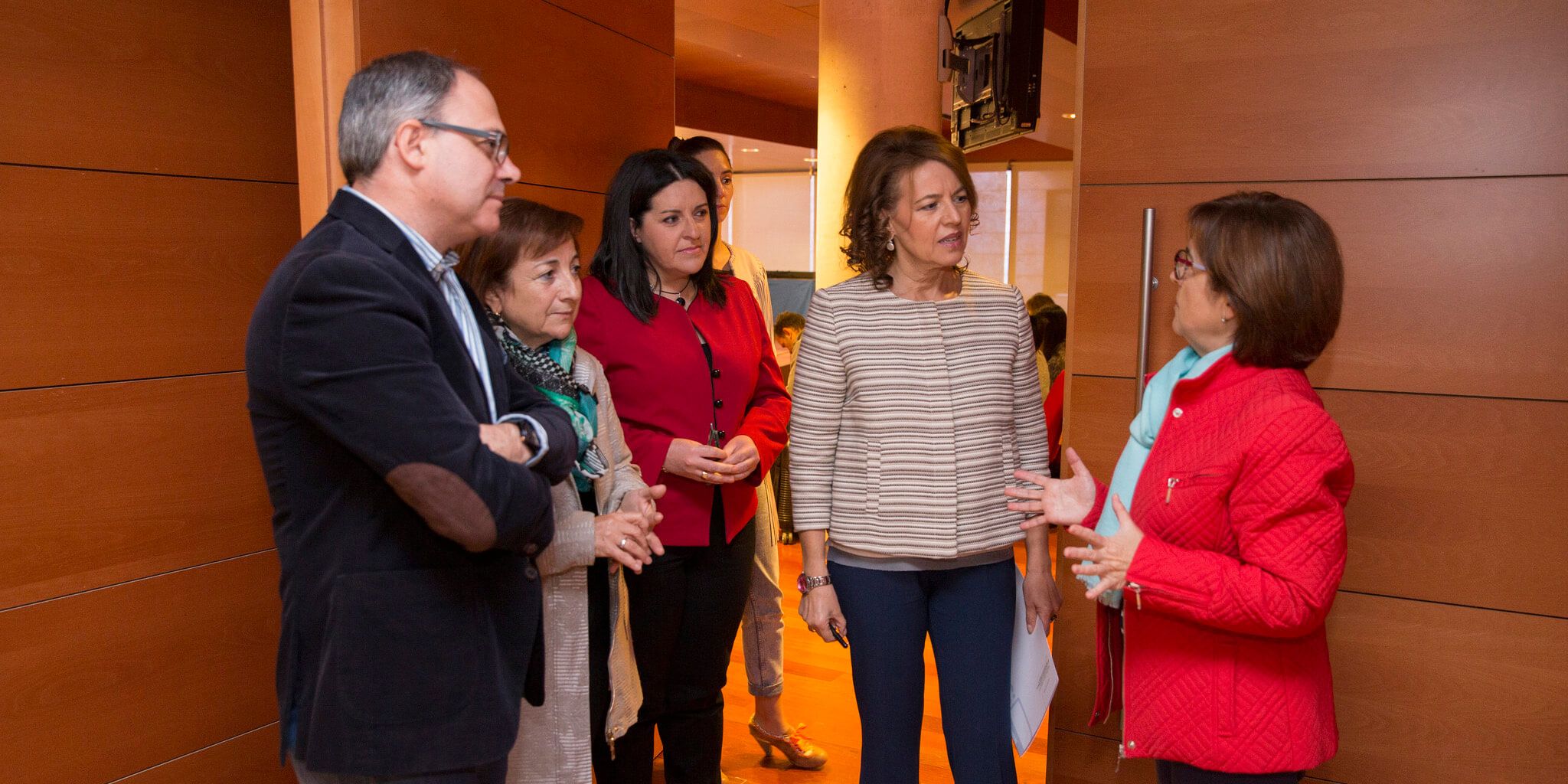 La Junta atiende a 900 personas con Alzheimer con el Programa de Estimulación Cognitiva con Nuevas Tecnologías