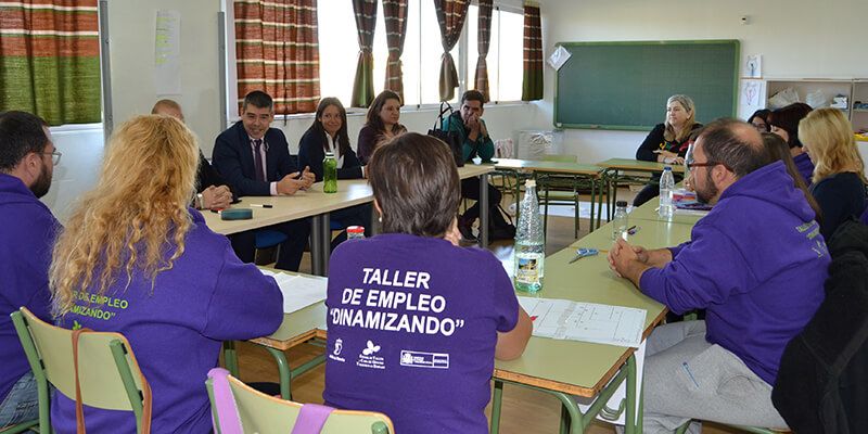 La Junta dinamiza la actividad vecinal de Torrejón con un Taller de Empleo de tiempo libre que cuenta con 8 alumnos