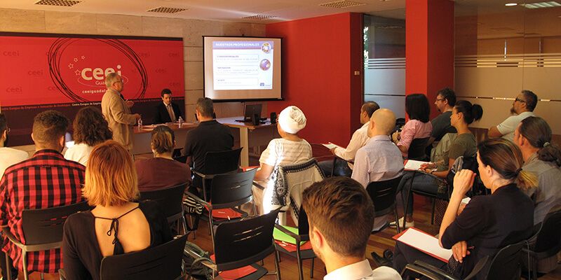 La propiedad industrial e intelectual centra una nueva jornada del CEEI de Guadalajara