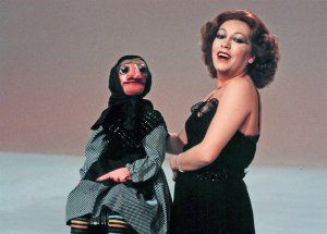 La venganza de Mari Carmen y sus muñecos contra quienes la han dado por muerta