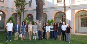 Los alumnos del primer título universitario “Emprende diferente” presentan sus trabajos finales