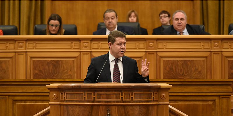 Page anuncia la llegada de Inditex a Marchamalo y la creación de los programas Crece Empresas e Innova World