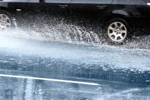 Protección Civil avisa por el paso de un frente que traerá fuertes lluvias y tormentas a diversas zonas de la Península