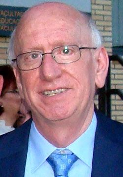 Los refranes sobre Cuenca llegan a la localidad de Almendros de la mano de la RACAL 3 Los refranes sobre Cuenca llegan a la localidad de Almendros de la mano de la RACAL