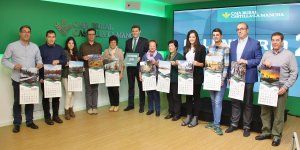Caja Rural CLM presenta su nuevo calendario 2018 elaborado con fotografías de sus clientes