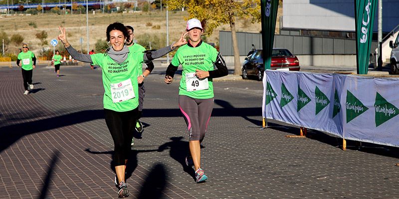 Cerca de 500 participantes en la I Carrera solidaria de El Corte Inglés y la Fundación Nipace