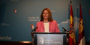 Cortes Valentín denuncia que aumentan los ciudadanos en riesgo de pobreza y exclusión social en la región