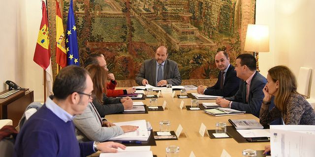 El grado medio de ejecución del Pacto por la Recuperación Económica de C-LM supera el 42 por ciento