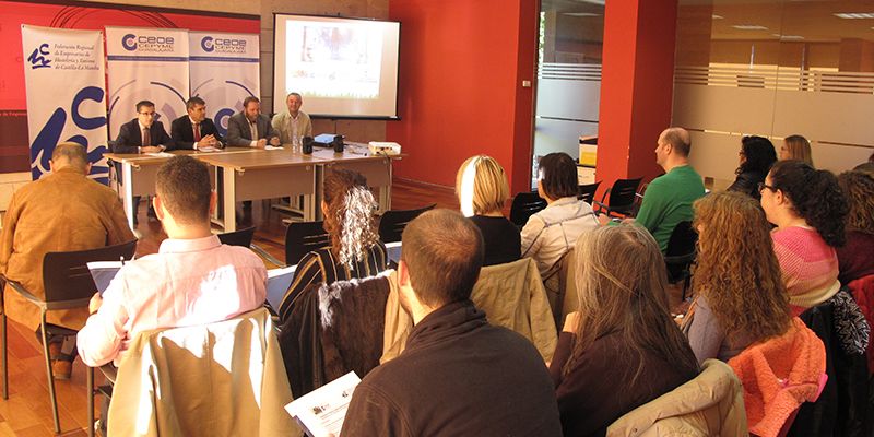 Empresarios de hostelería de Guadalajara se informan sobre el Revenue Management 2 empresarios-de-hosteleria-de-guadalajara-se-informan-sobre-el-revenue-management