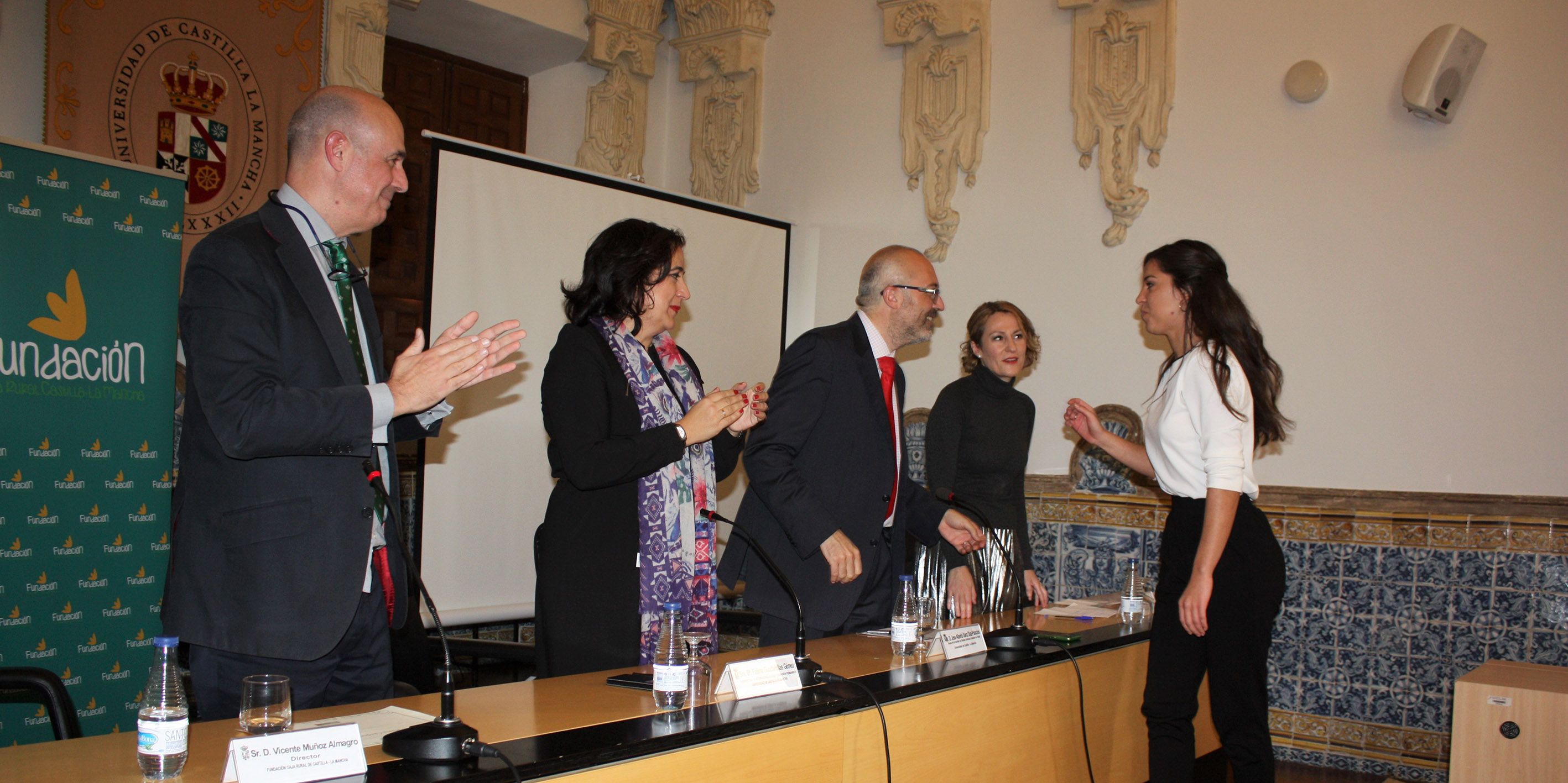 Fundación Caja Rural C-LM participa en los 3º premios a Trabajos Fin de Grado de la UCLM