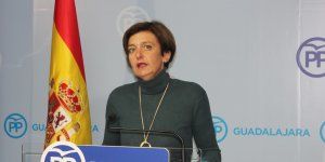 González Page apuesta por sus asesores personales en lugar de hacerlo por el Hospital y el Campus