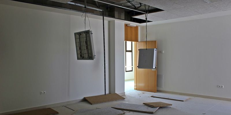 Historia de una desvergüenza (sobre la residencia geriátrica abandonada de Priego)