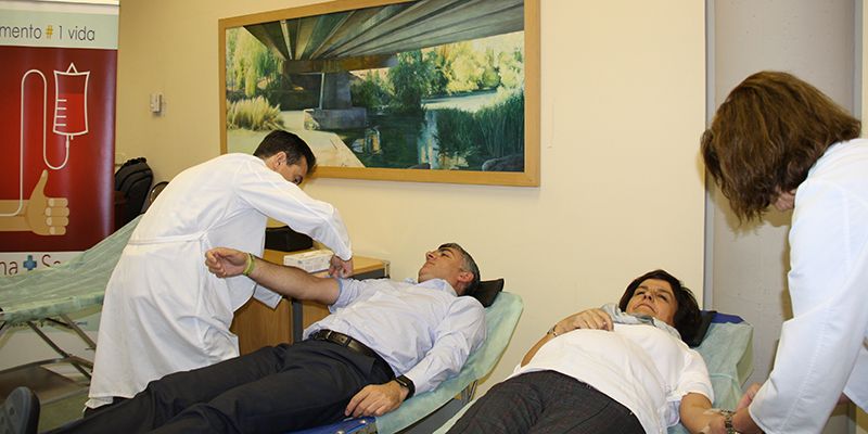 la-junta-felicita-a-los-estudiantes-del-campus-universitario-de-cuenca-por-su-solidaridad-en-la-maraton-de-donacion-de-sangre