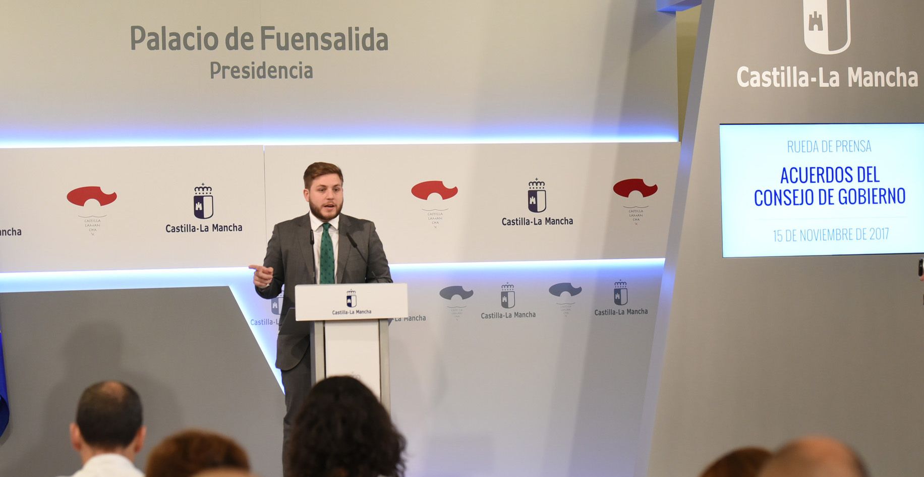 La Junta garantizará las nóminas, la investigación y las becas de los alumnos de la UCLM