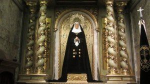 La Soledad de San Agustín recupera la tradición de vestir a su Titular de luto al modo de la corte de Felipe II