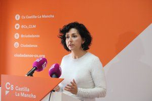 Orlena De Miguel recuerda que un 38% de los castellanomanchegos están en riesgo de pobreza o exclusión social”