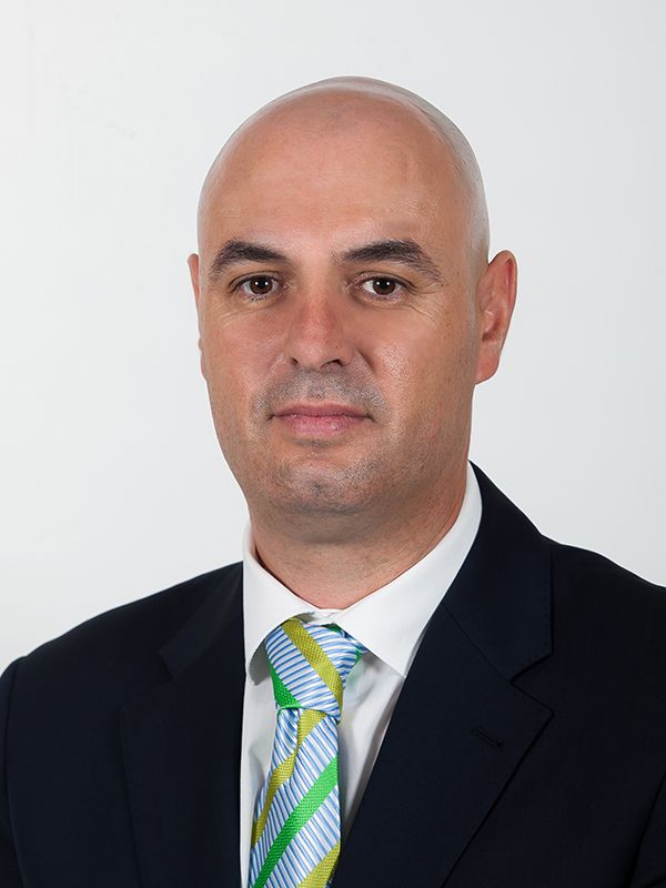 Page engaña a la UCLM 3 Page engaña a la UCLM