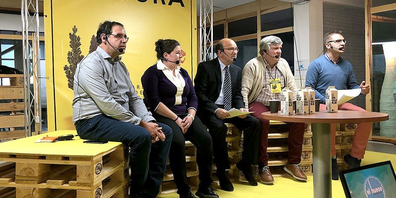 Prieto reivindica la importancia de vincular lo público y lo privado en la lucha contra la despoblación