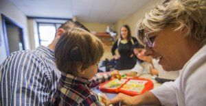 El Servicio de Salud de C-LM trabaja en la elaboración de un protocolo regional sobre implantes cocleares