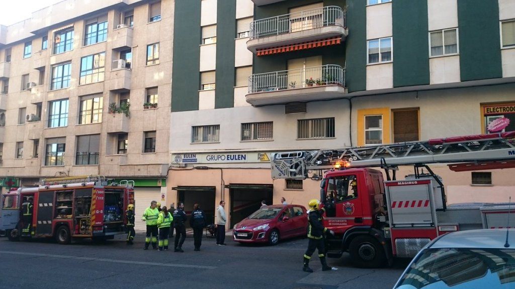 Susto en la Avenida de Barcelona por el incendio en un garaje