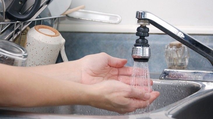 El Ayuntamiento de Guadalajara ayuda con hasta 300 euros al pago del recibo del agua a las familias necesitadas