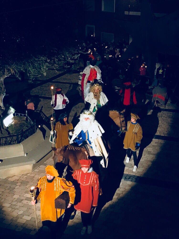 Cerca de 300 personas se dan cita en el Belén Viviente de Humanes