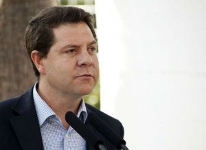 El Gobierno regional garantizará por Ley el acceso a los servicios públicos mediante alta tecnología