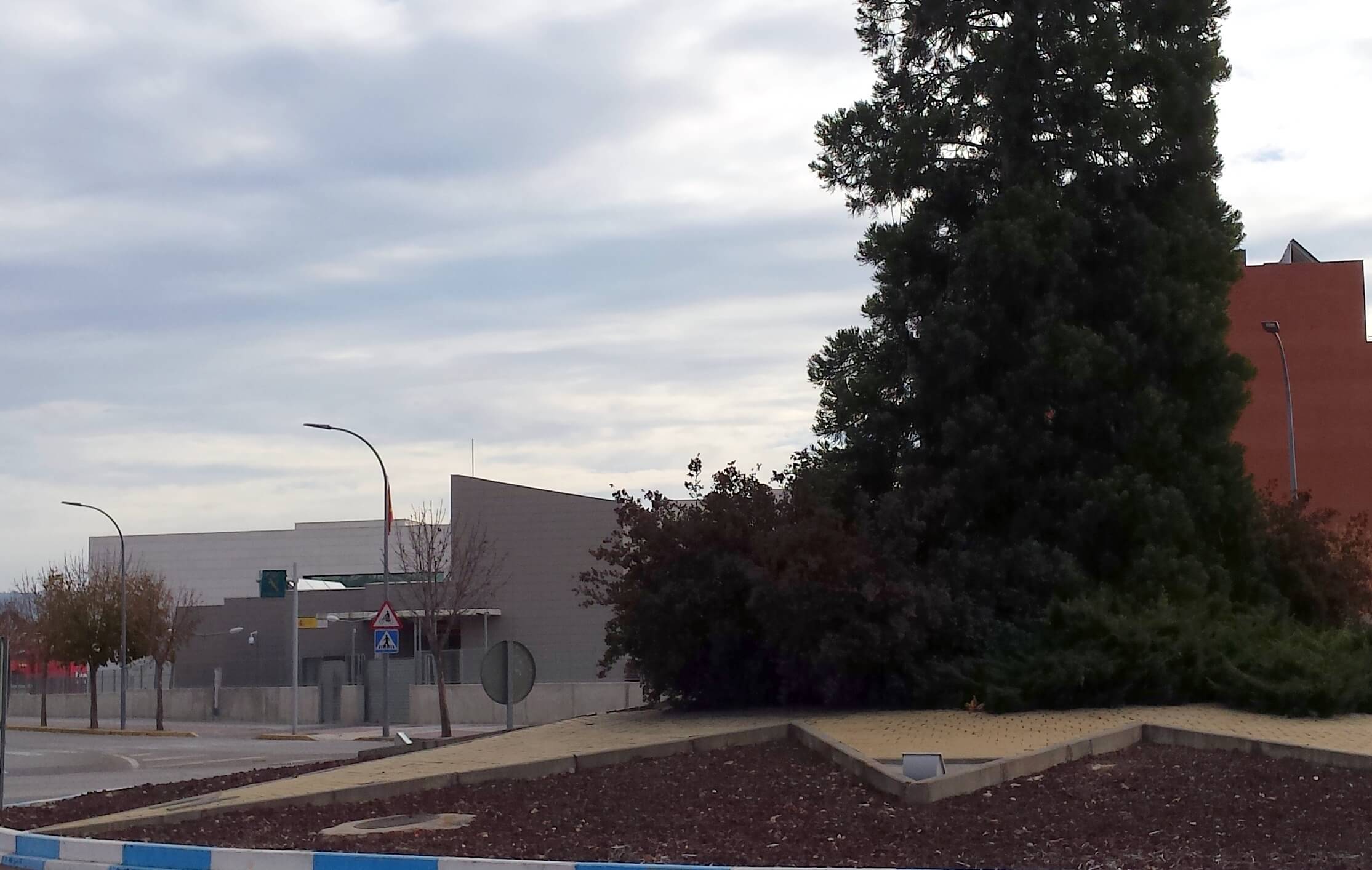 El PP propone un reconocimiento a la Guardia Civil dando su nombre a la glorieta donde se ubica el cuartel de Azuqueca