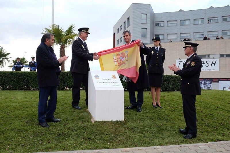 Emotivo homenaje de Guadalajara a la Policía Nacional, que ya tiene su glorieta en la ciudad