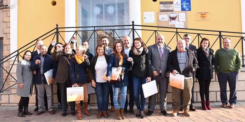 Entregadas en Minglanilla ocho viviendas públicas en régimen de alquiler