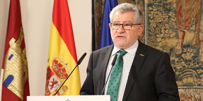 Gobierno regional y sindicatos de la enseñanza firman por unanimidad el nuevo pacto de interinos