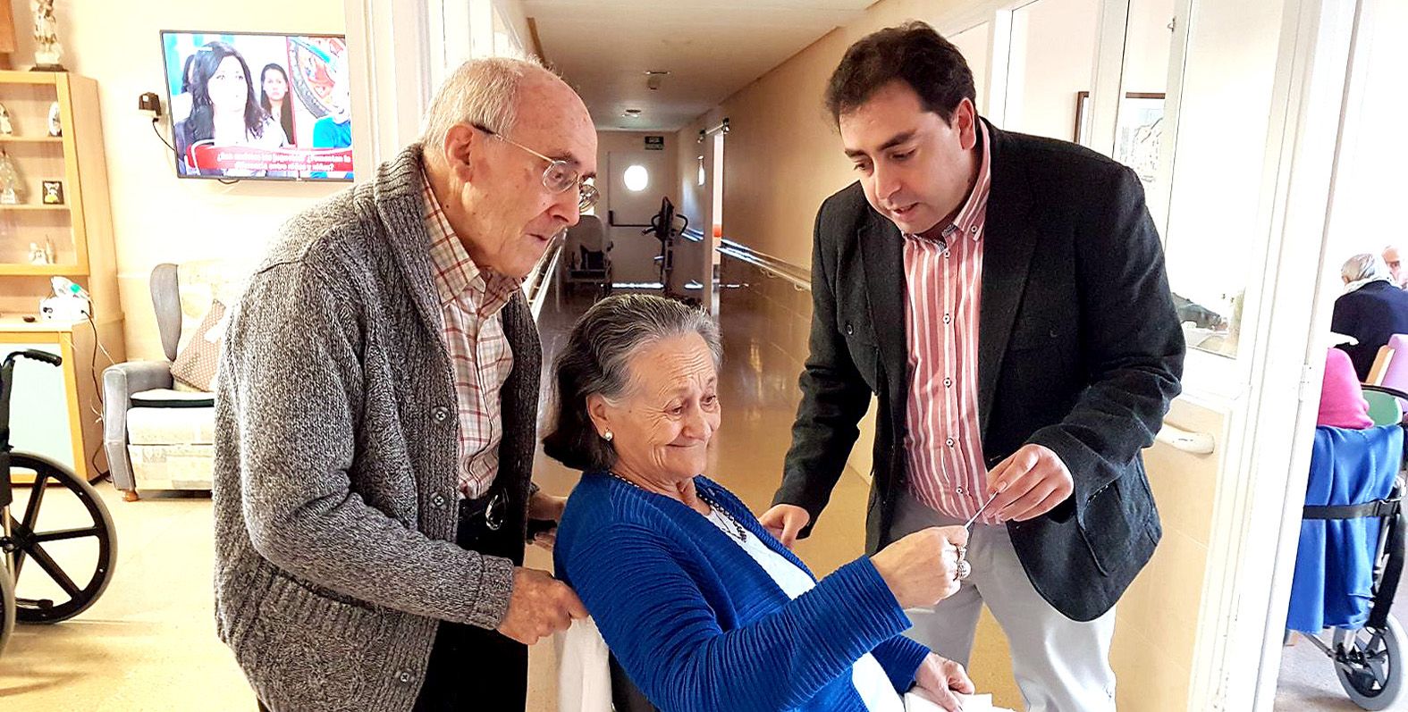 Intensa actividad navideña en la Residencia Provincial de Mayores y la Escuela Infantil Sagrado Corazón de Jesús