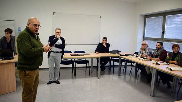 Investigadores debaten en la UCLM la transformación de la asistencia sanitaria en los últimos 50 años