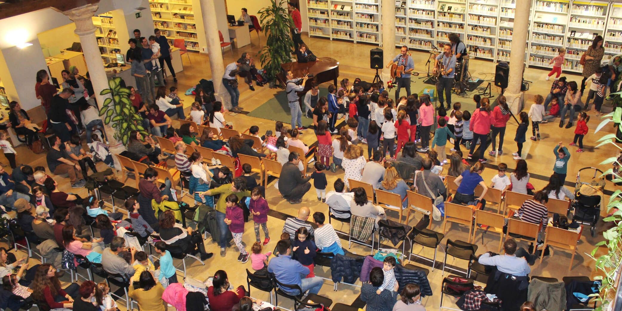 La Biblioteca pública de Guadalajara pone en marcha cinco talleres durante las vacaciones de Navidad para menores y adultos