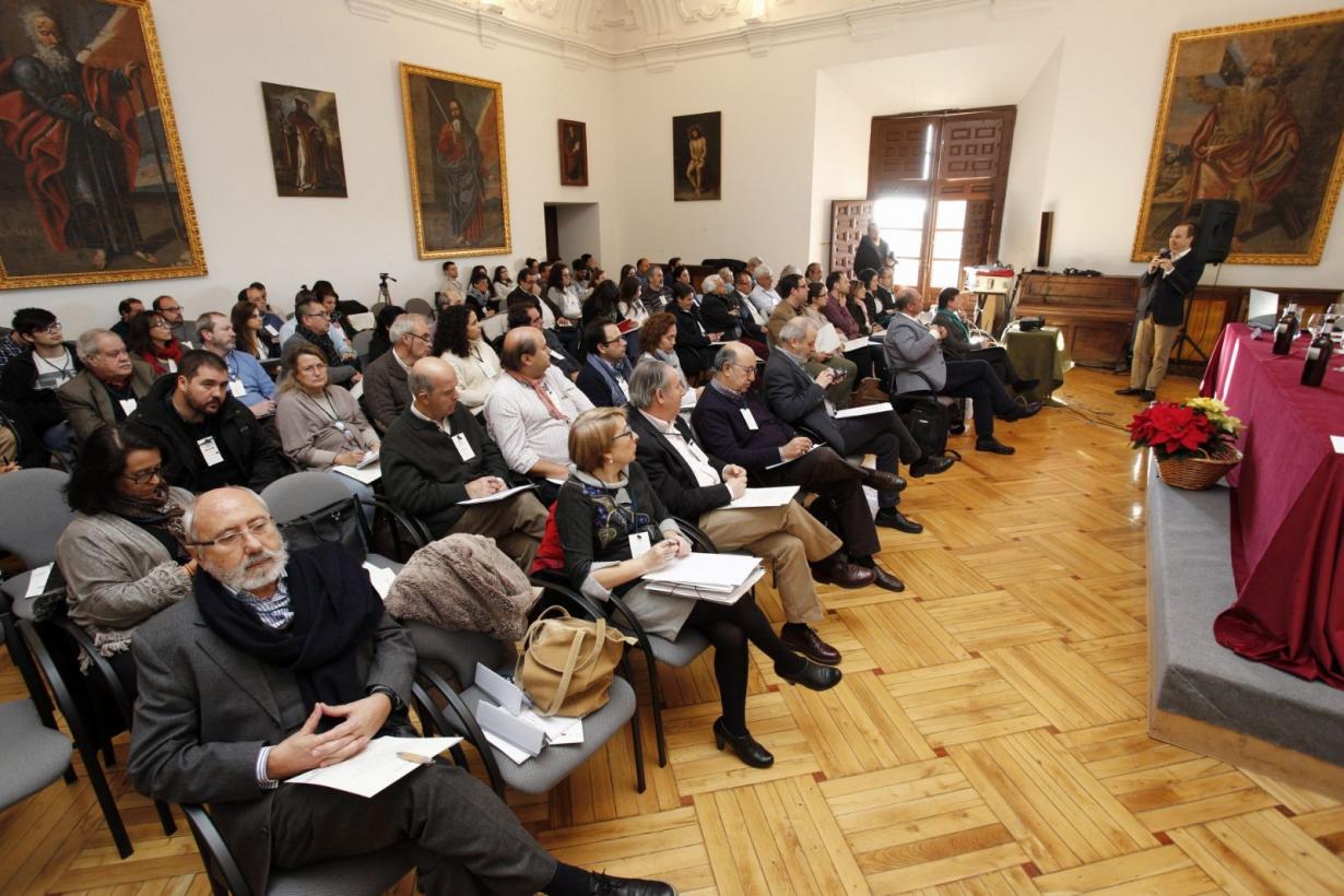 Las 450.000 hectáreas de viñedo en Castilla-La Mancha contribuyen a la iniciativa 4 x 1.000 dentro de la lucha contra el cambio climático. 3 Las 450.000 hectáreas de viñedo en Castilla-La Mancha contribuyen a la iniciativa 4 x 1.000 dentro de la lucha contra el cambio climático.