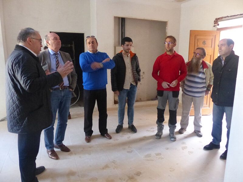 Latre visita Illana para comprobar las obras de reforma del Palacio de Goyeneche con cargo al Plan Provincial 3 Latre visita Illana para comprobar las obras de reforma del Palacio de Goyeneche con cargo al Plan Provincial