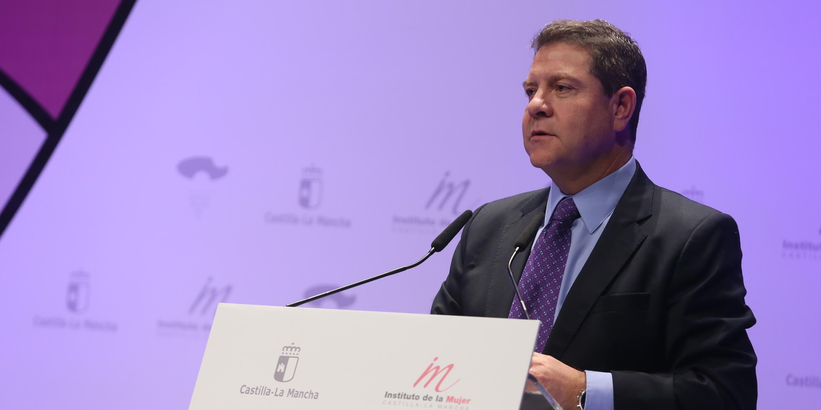 Page anuncia la campaña de invierno para la erradicación de la violencia de género, que culminará en 2018 con la Ley “más dura”