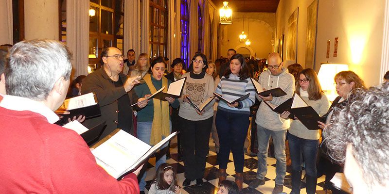 Paradores reúne en Cuenca a cerca de 400 personas y recauda más de 800 euros en el acto solidario “Enciende la Navidad”