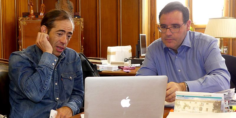 Prieto conoce de primera mano la nueva aventura del alpinista conquense Pedro Cifuentes en la Patagonia