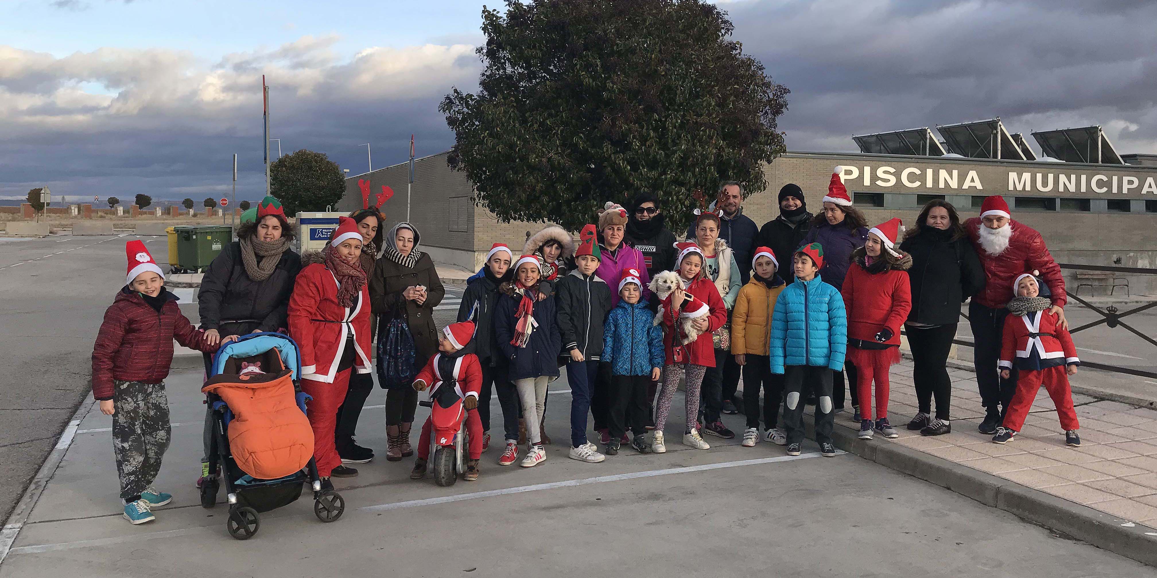 Quer continuó sus festejos con una carrera navideña y clase de zumba solidarias