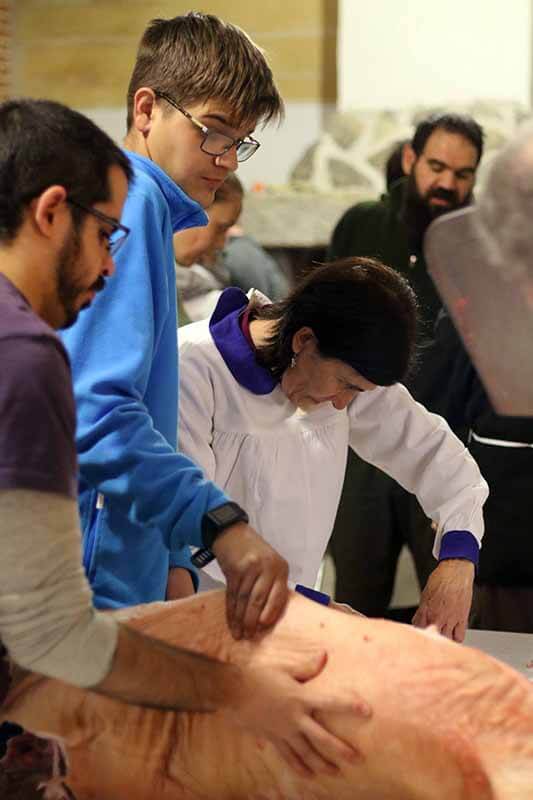 Tamajón reivindica sus tradiciones culinarias en la fiesta de la matanza