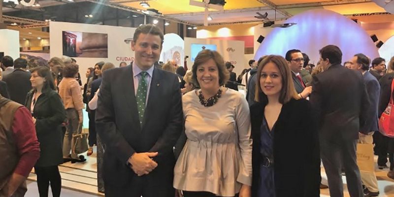Caja Rural CLM respalda en Fitur a las Administraciones Públicas y al sector turístico de CLM