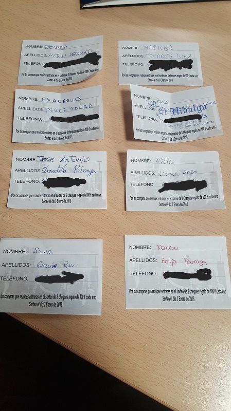 CEOE-Cepyme Tarancón reparte sus ocho cheques de cien euros por la campaña “Esta Navidad regala Tarancón”