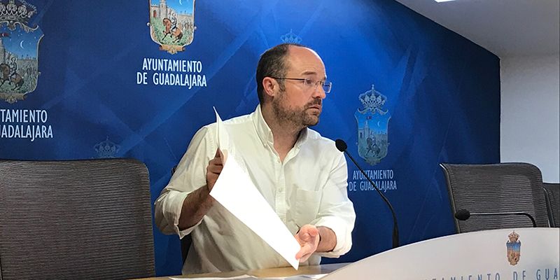 Cs critica que el Ayuntamiento de Guadalajara subvencione pantallas de plasma a las iglesias de la ciudad