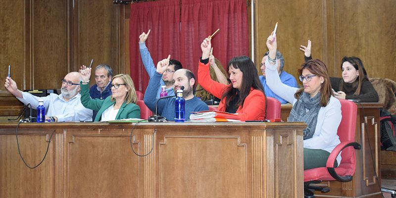 El Ayuntamiento de Azuqueca pondrá en marcha iniciativas para que el Desfiles de Carrozas sea declarado Interés Turístico Nacional gracias a Cs