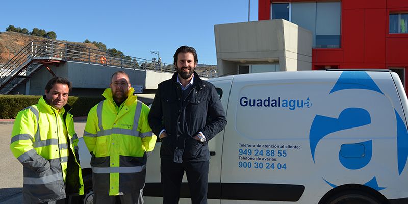 Guadalagua acoge las prácticas de los alumnos del curso ‘Montaje y mantenimiento de redes de agua’