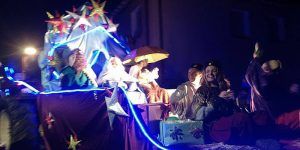 La lluvia no pudo con la Cabalgata de Reyes de Valderrebollo que congregó a más de 500 personas de 6 pueblos de la zona 2 La lluvia no pudo con la Cabalgata de Reyes de Valderrebollo que congregó a más de 500 personas de 6 pueblos de la zona