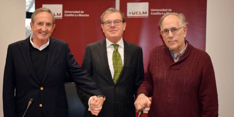 La Universidad regional, AJUSA y la editorial Bomarzo crean el ‘Aula Igualdad y Género Lola Martínez’