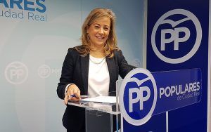 Merino “La sanidad pública pide a gritos más personal sanitario mientras Page visita los hospitales para hacerse fotos”