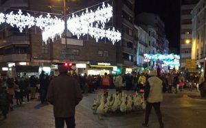 La Cabalgata de los Reyes Magos repartirá 2.000 kilos de caramelos a los niños conquenses